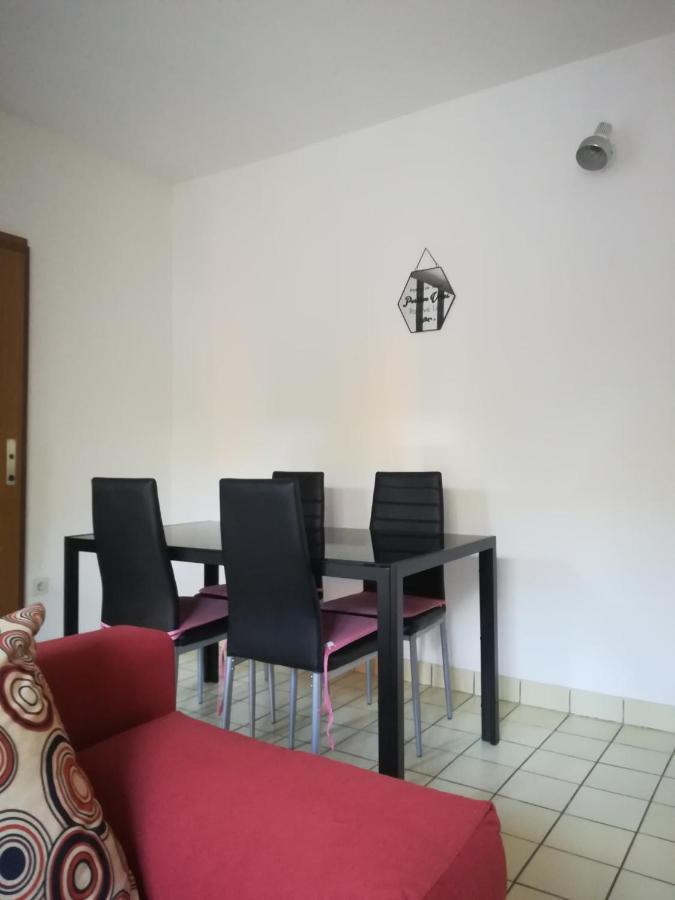 Apartments Eliva 乌马格 外观 照片