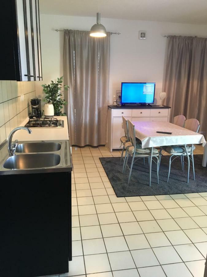 Apartments Eliva 乌马格 外观 照片